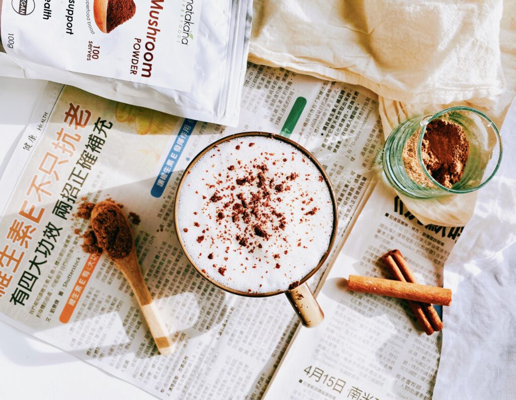 A warm, frothy reishi latte with a sprinkle of cinnamon and nutmeg, infused with the health benefits of reishi mushrooms.